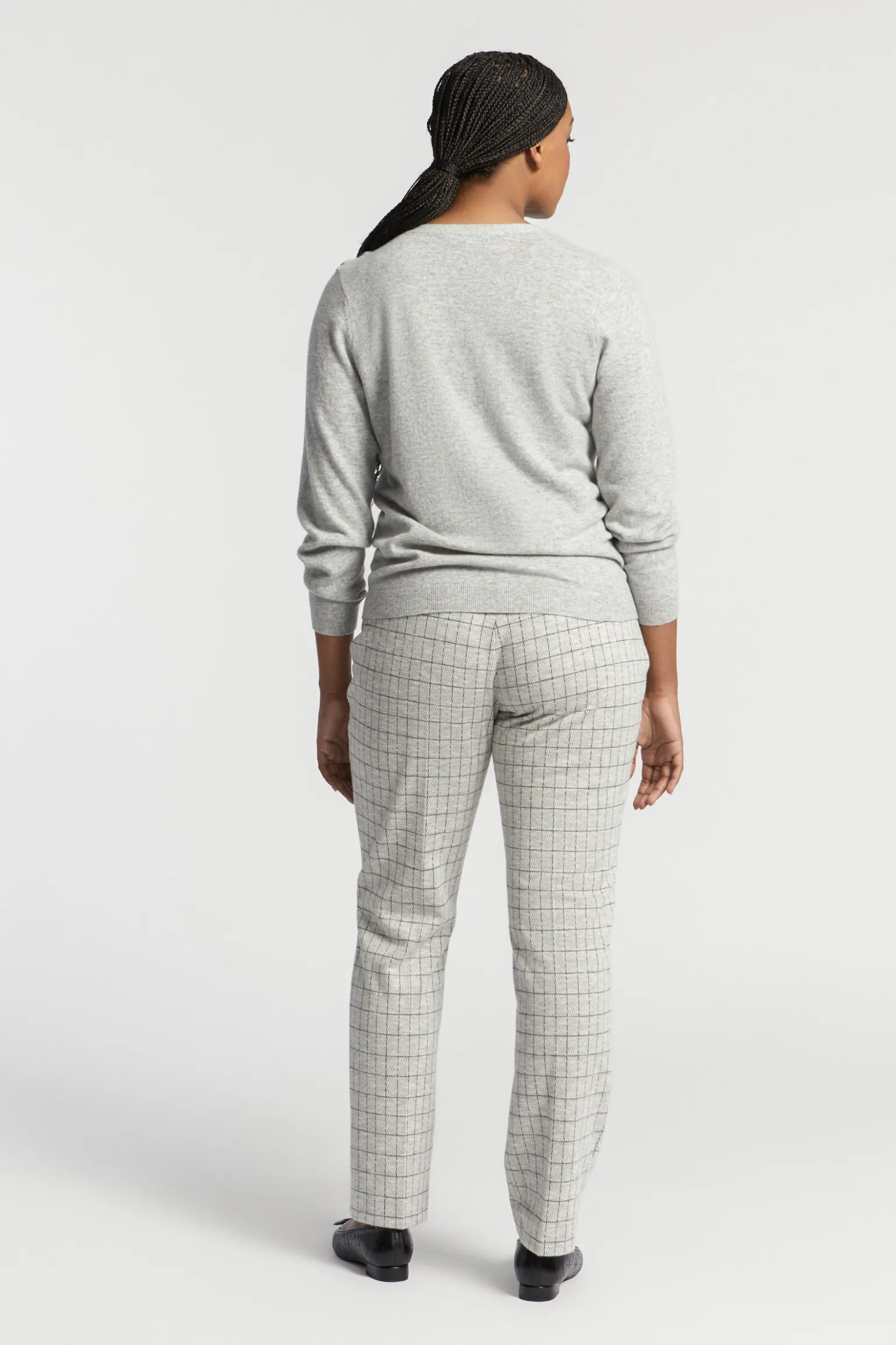 Feinstrickpullover mit V-Ausschnitt
