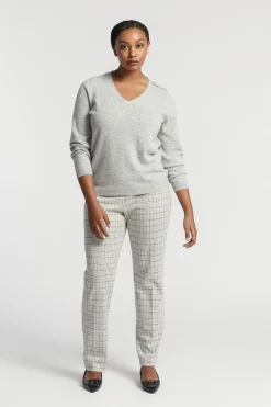 Feinstrickpullover mit V-Ausschnitt
