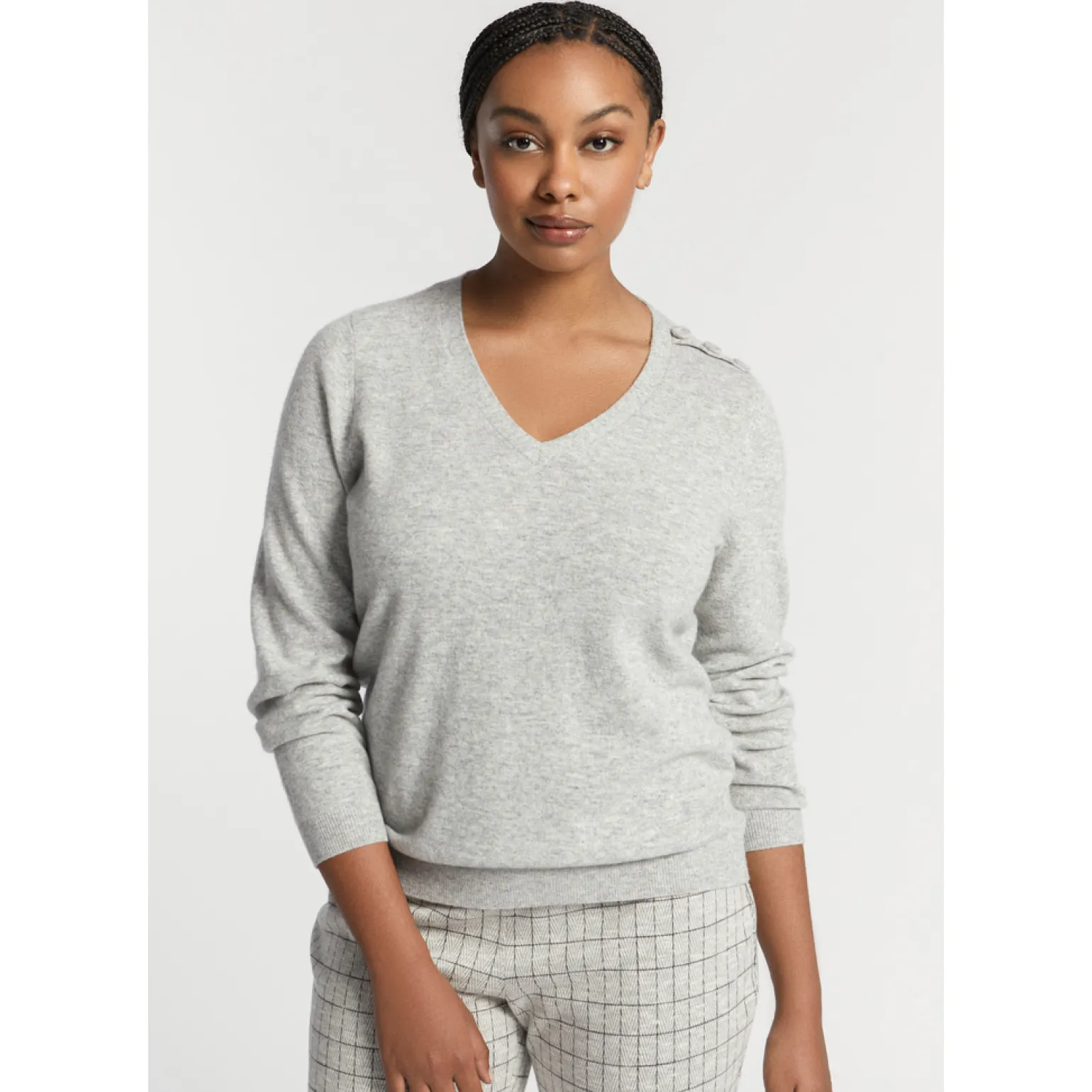 Feinstrickpullover mit V-Ausschnitt