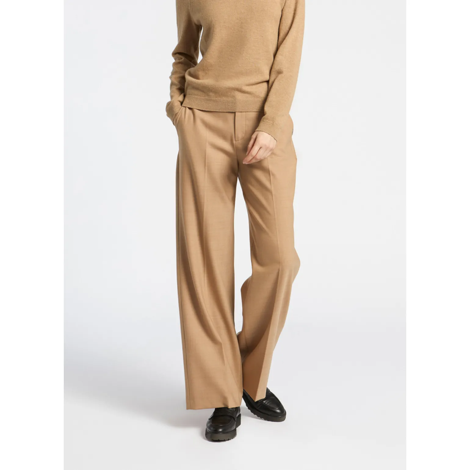 Formelle Hose mit weitem Bein