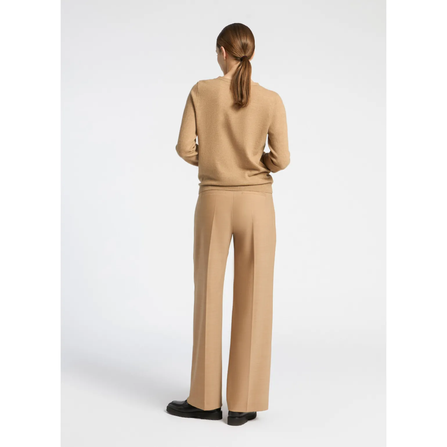 Formelle Hose mit weitem Bein