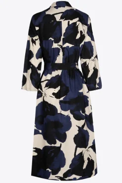 Gerade geschnittenes Blusenkleid mit Bindegürtel