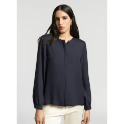 Glänzende Bluse