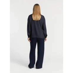 Glänzende Bluse