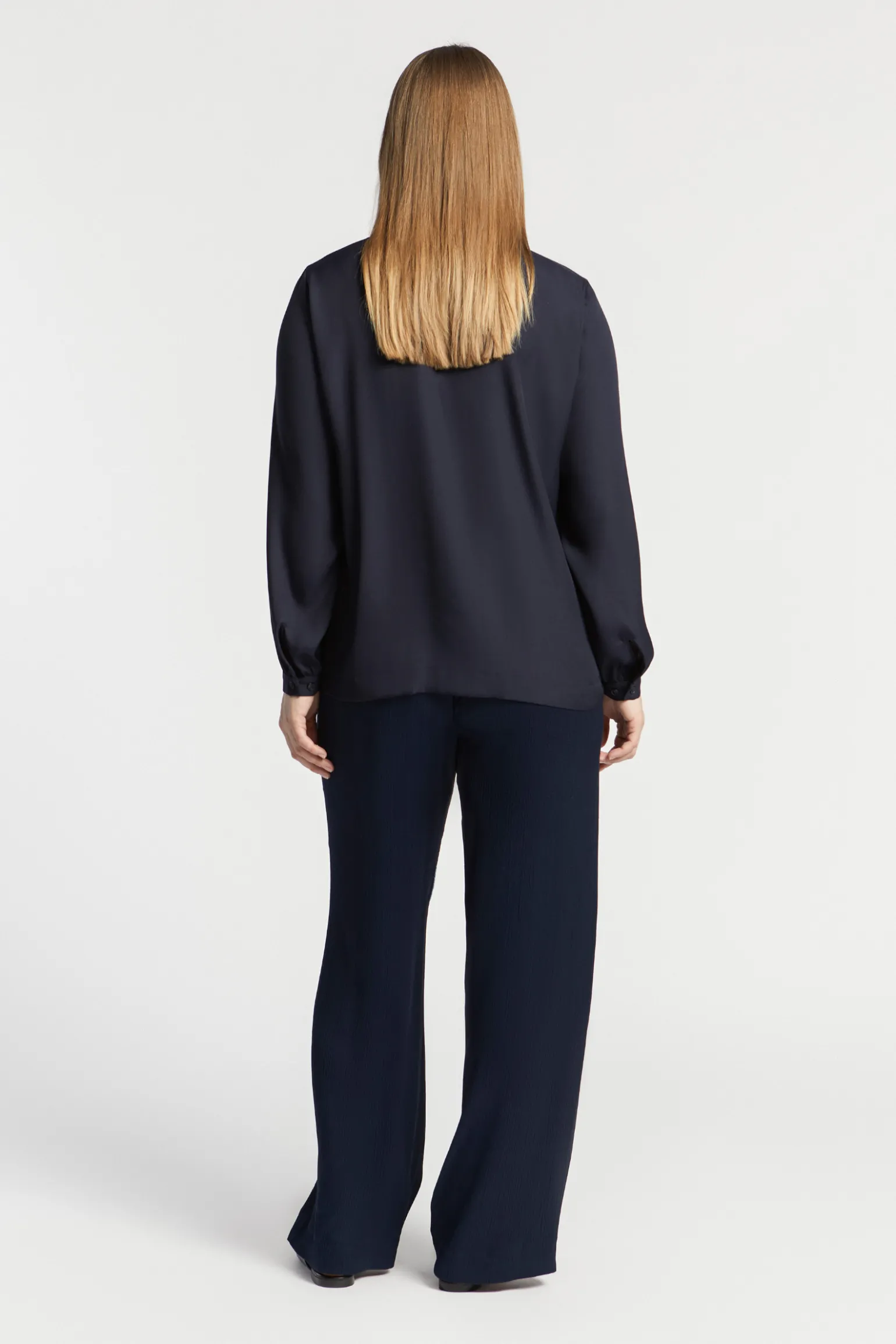 Glänzende Bluse