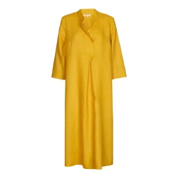 Halblanges Leinenkleid
