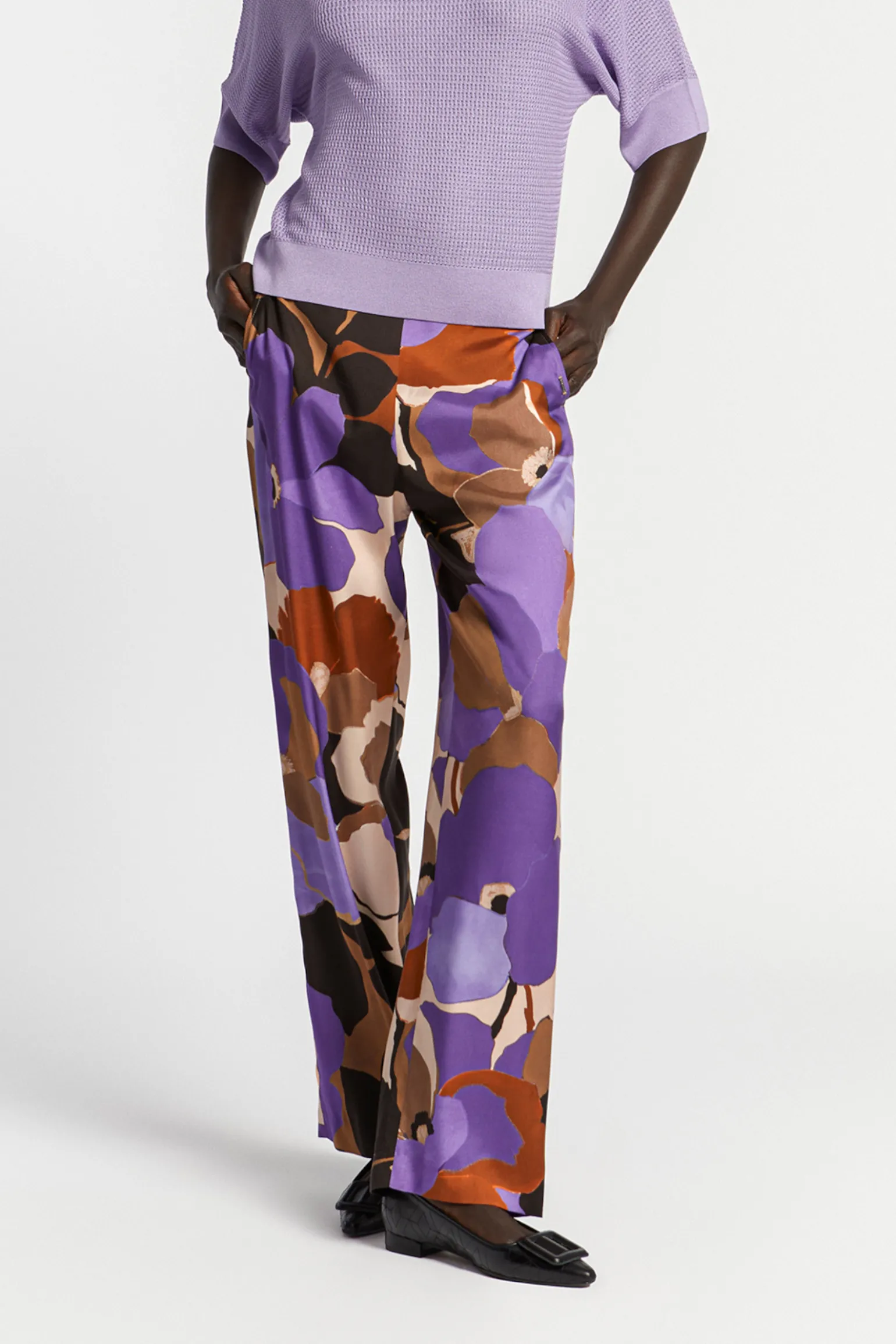 Hose mit Blumenmuster