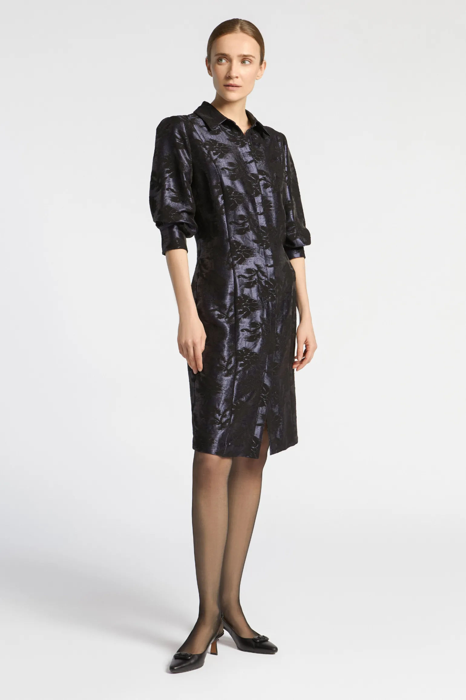 Jacquardkleid mit Blumenmuster