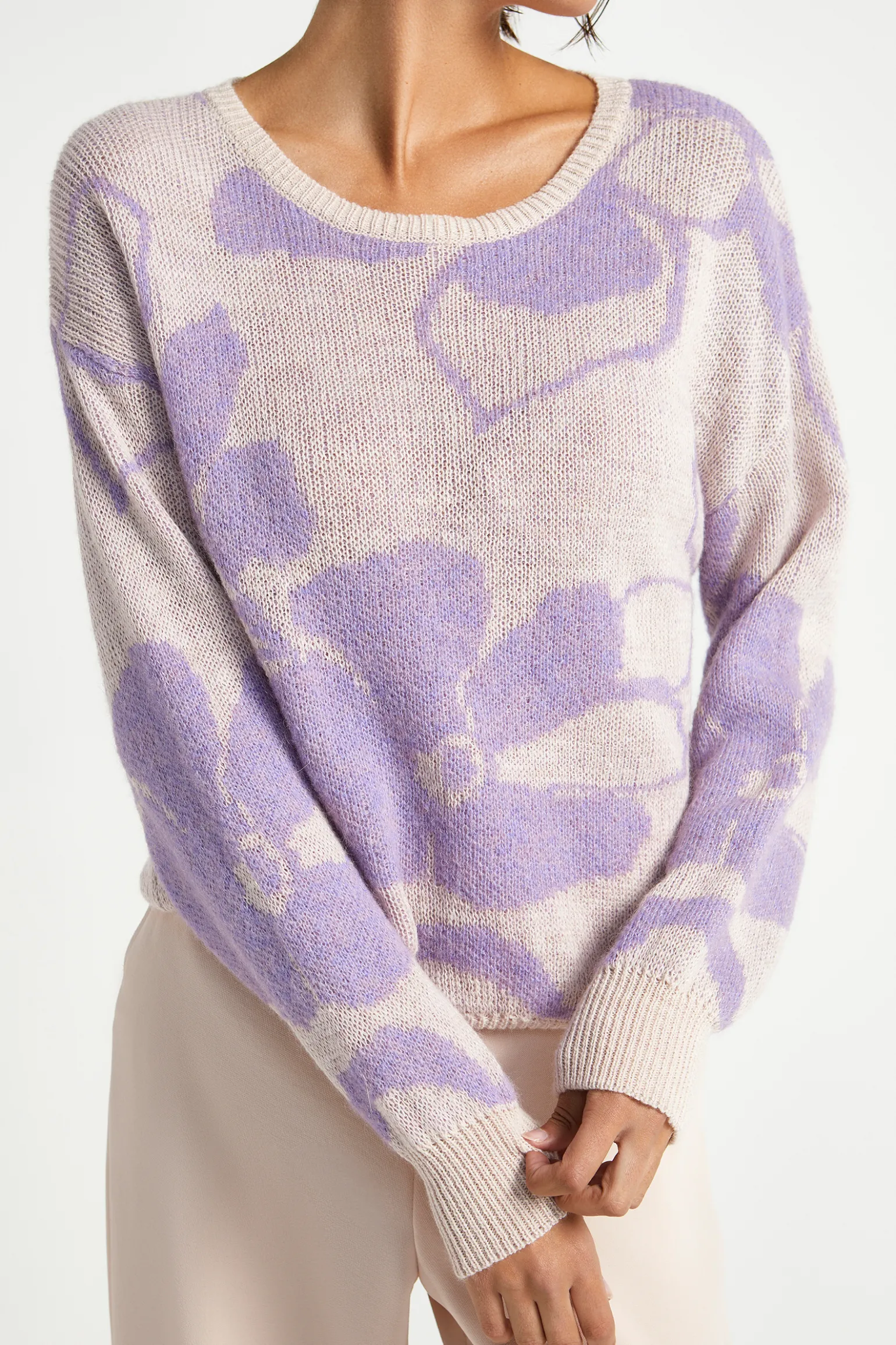 Jacquard-Strick mit Blumenmuster