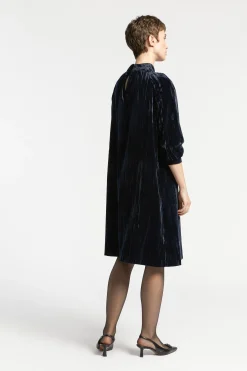 Kleid aus Pannesamt