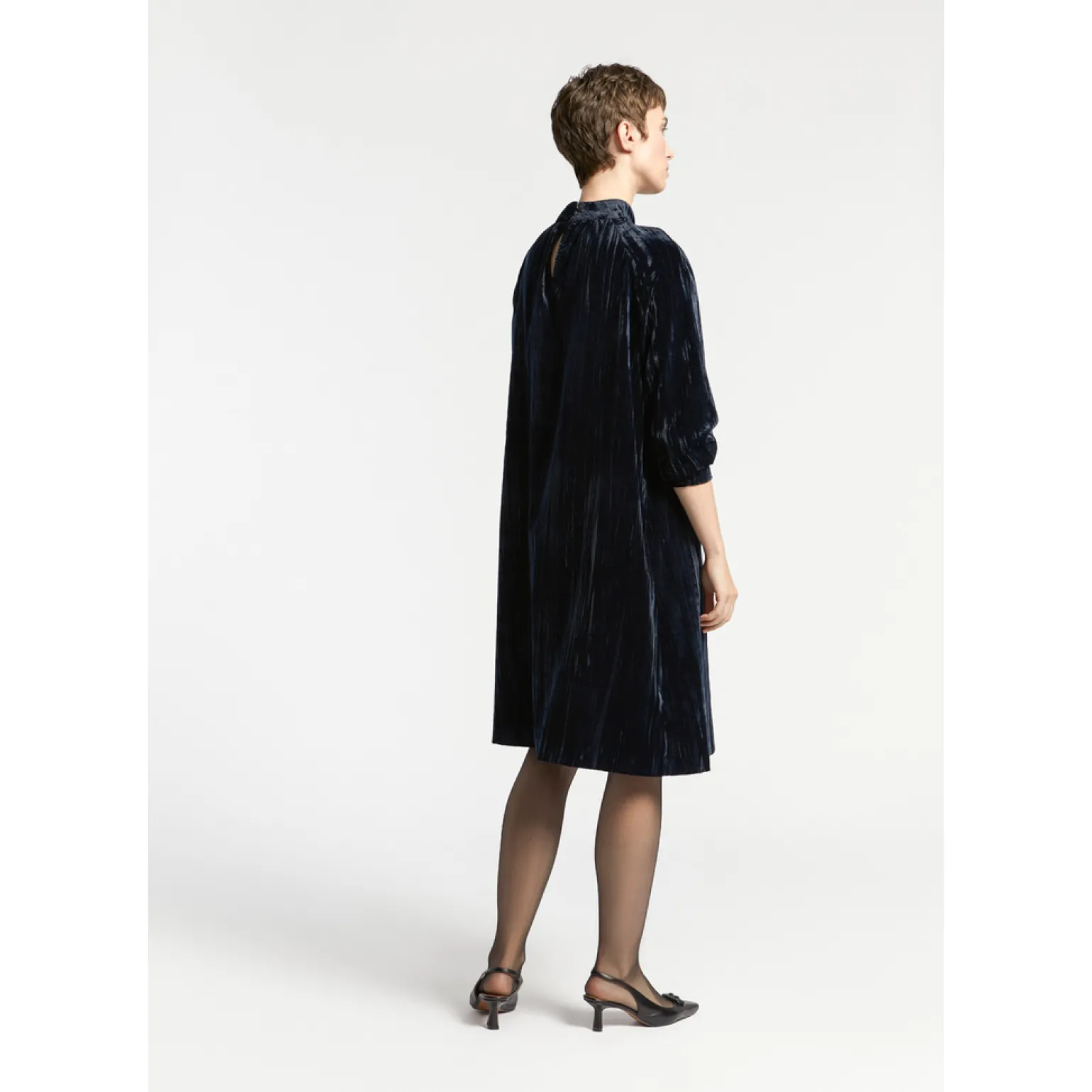 Kleid aus Pannesamt