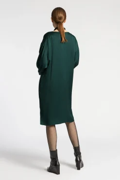 Kleid mit gerafften Ärmeln