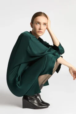 Kleid mit gerafften Ärmeln
