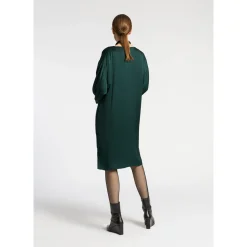 Kleid mit gerafften Ärmeln