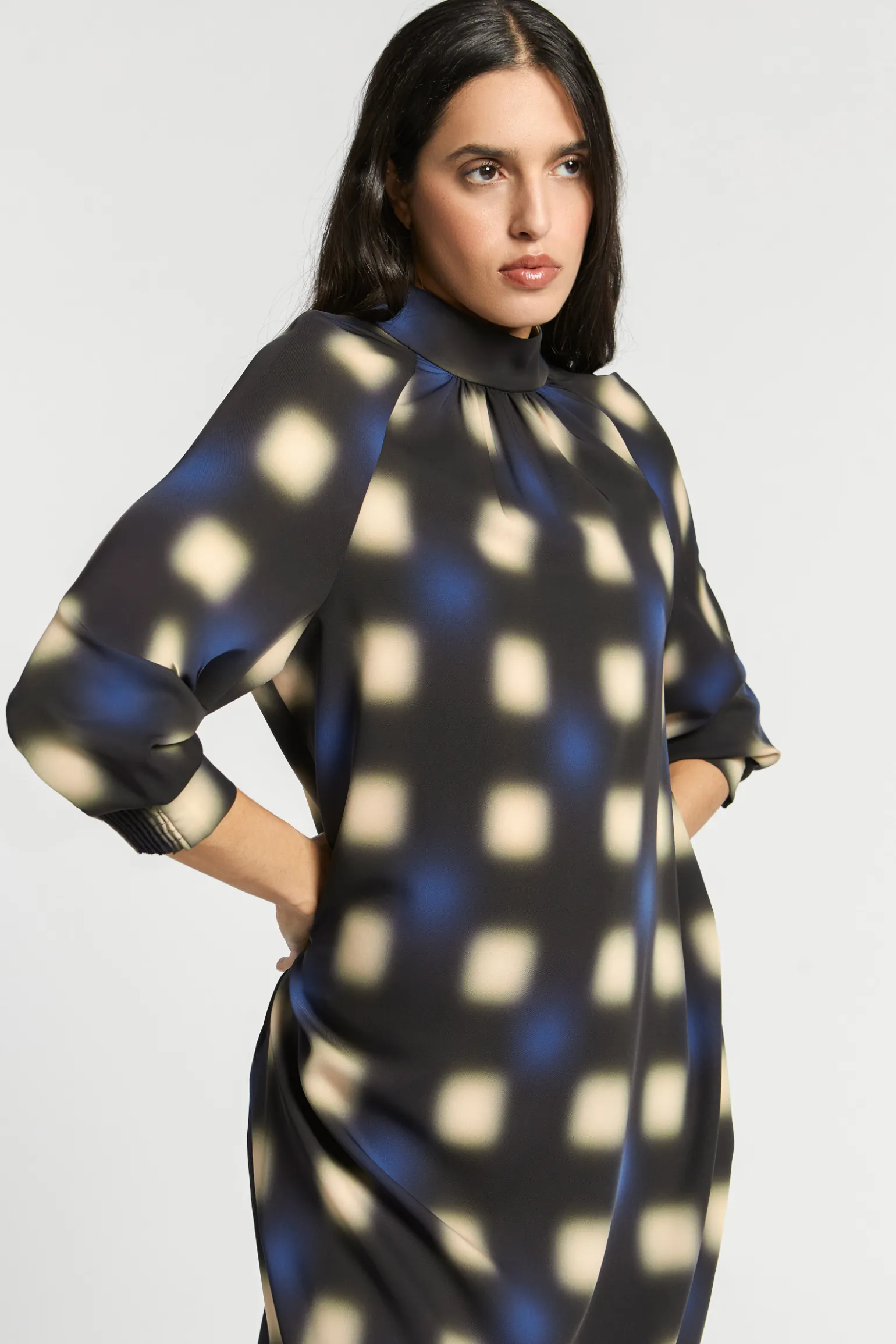 Kleid mit verwaschenem Muster