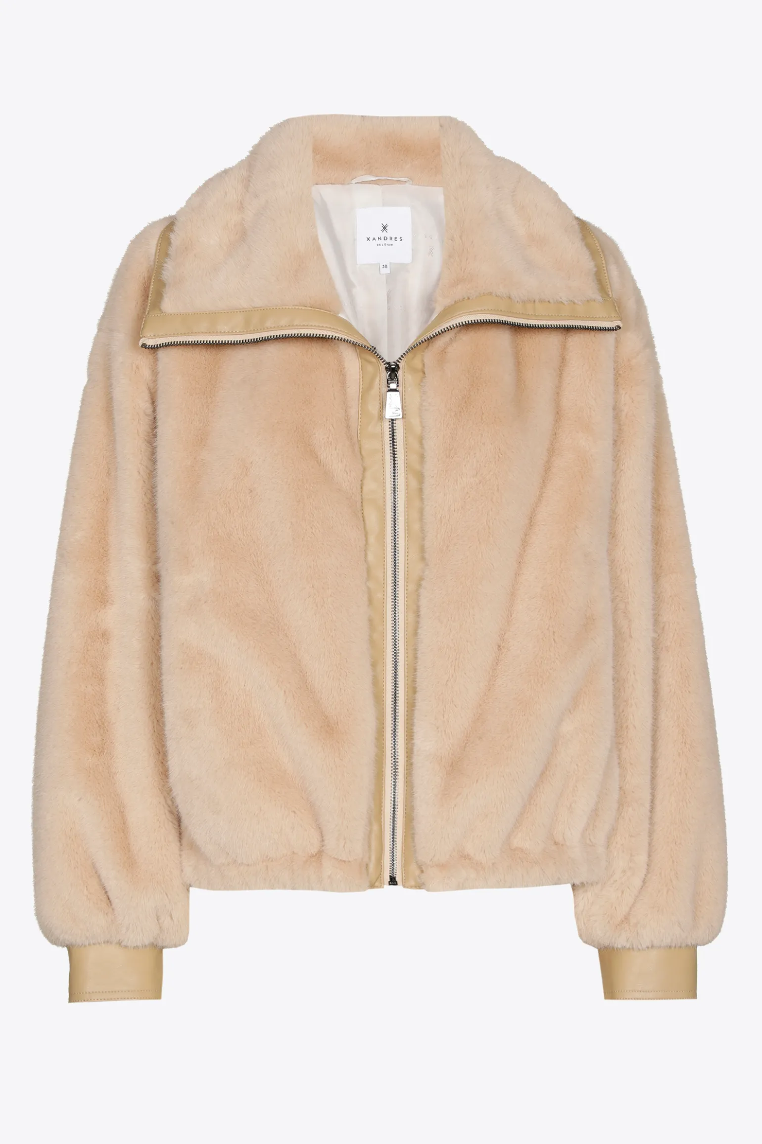 Kurze Teddyjacke