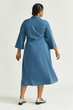 Langes Jeanskleid