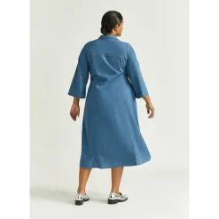 Langes Jeanskleid