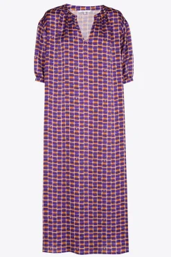 Langes Kleid mit Logodruck