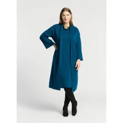 Langes Strickkleid