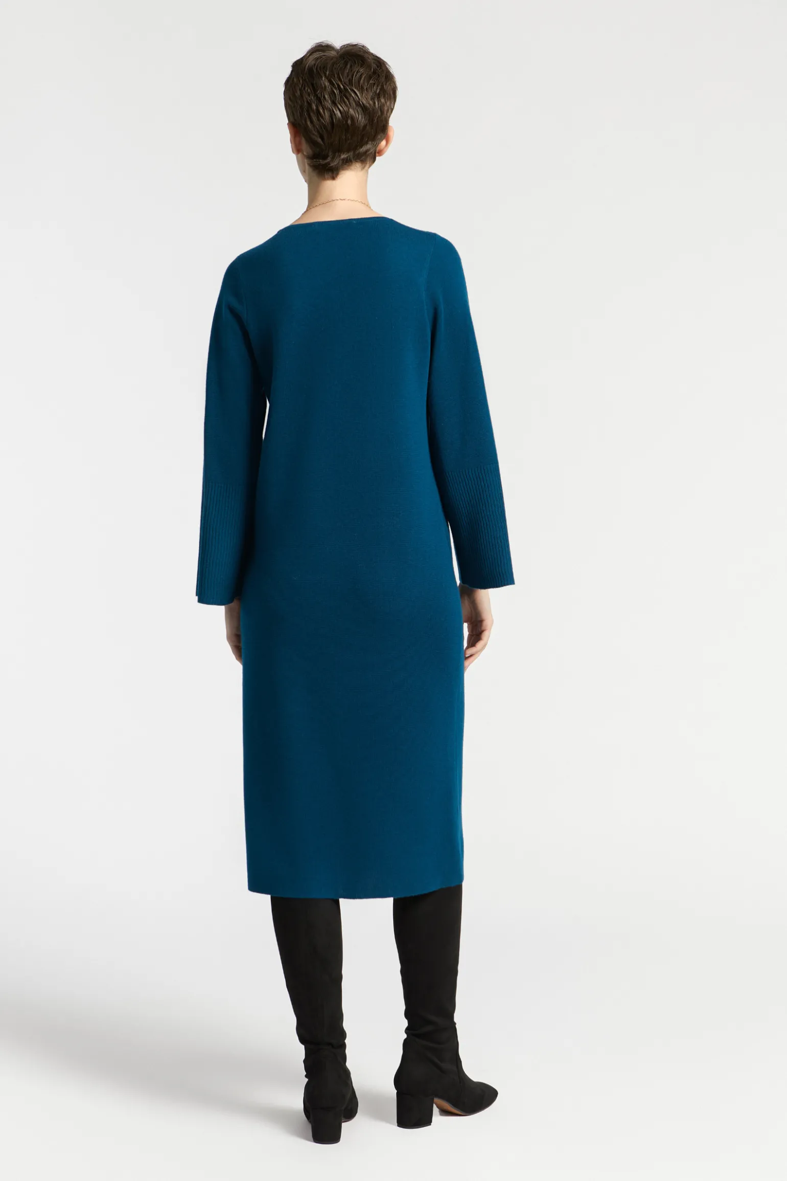 Langes Strickkleid