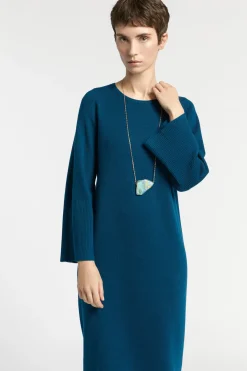 Langes Strickkleid