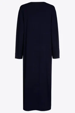 Langes Strickkleid mit Schlitz