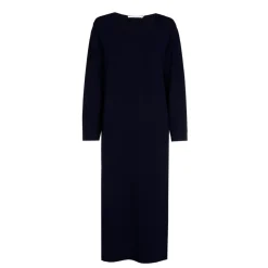 Langes Strickkleid mit Schlitz