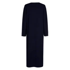 Langes Strickkleid mit Schlitz