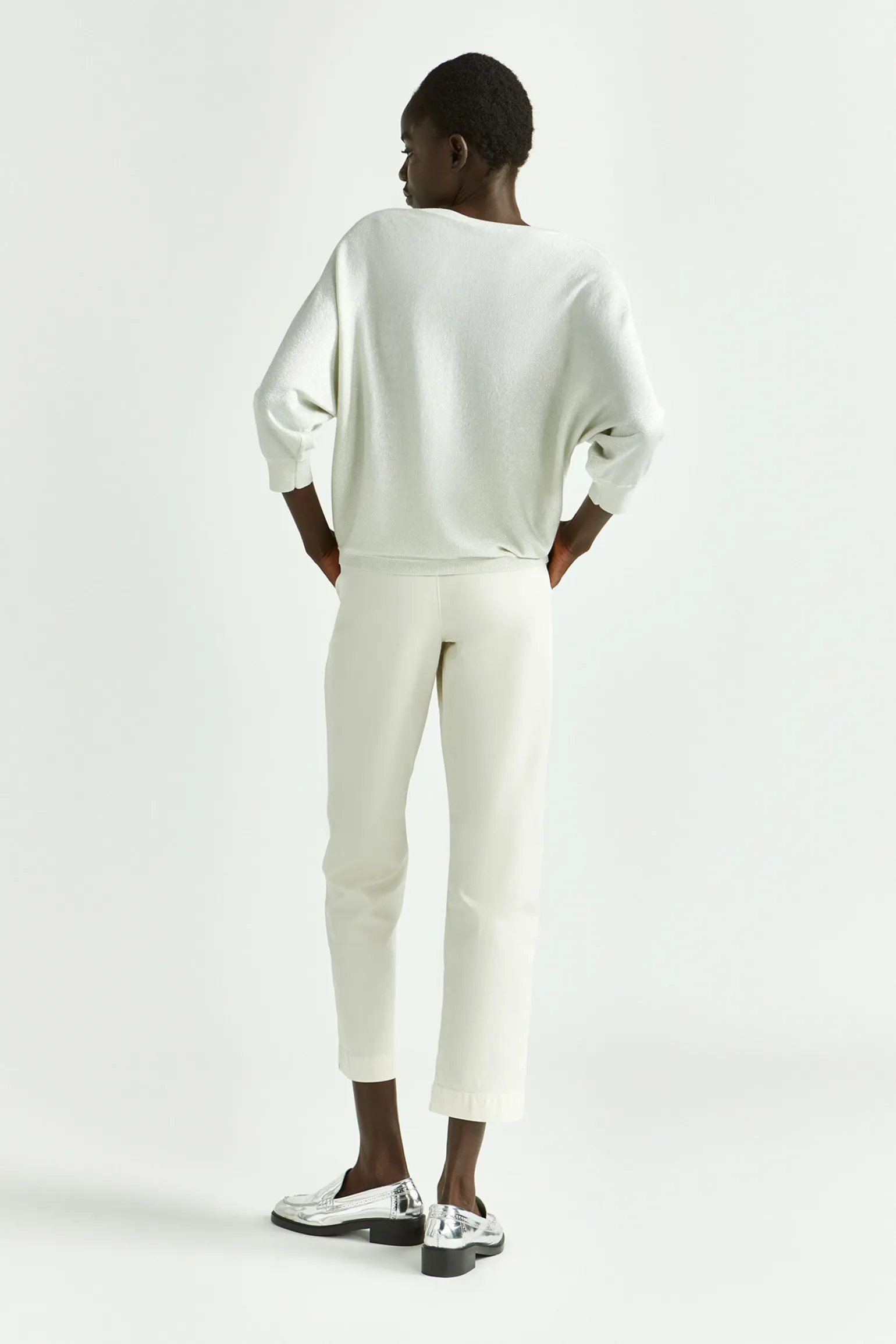 Locker fallender Lurexpullover