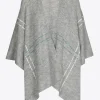 Luftiges Cape