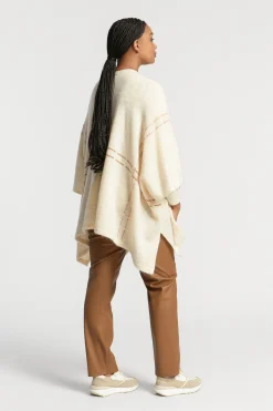 Luftiges Cape