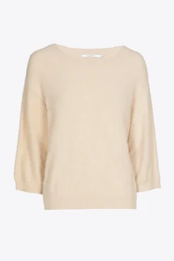 Pullover in leuchtender Farbe