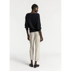 Pullover mit horizontalem Zopfmuster