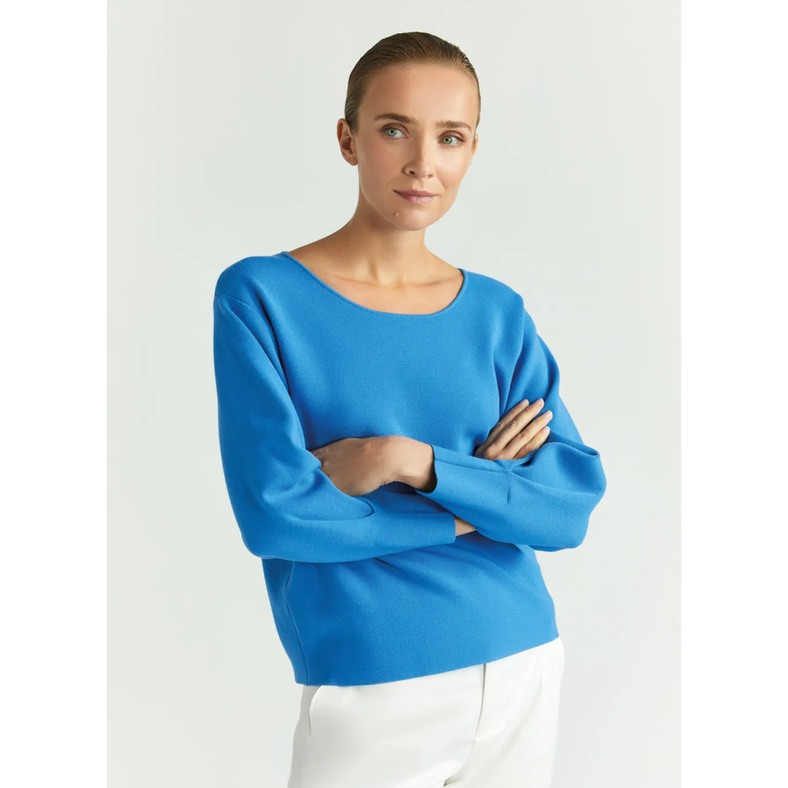 Pullover mit U-Boot-Ausschnitt