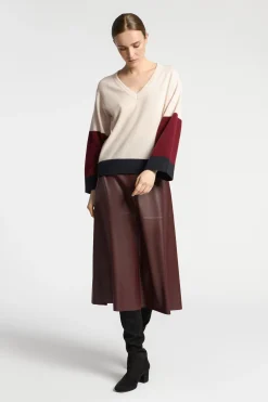 Pullover mit V-Ausschnitt und Farbblockmuster