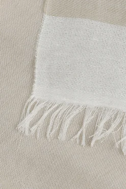 Sommerlicher Poncho mit Leinenanteil