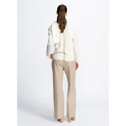 Weißer Cashmere Pullover mit V-Ausschnitt