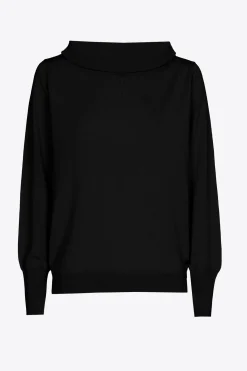 Wollpullover mit U-Boot-Ausschnitt
