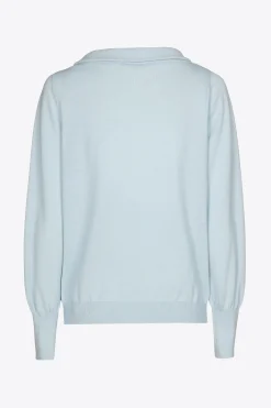 Wollpullover mit U-Boot-Ausschnitt
